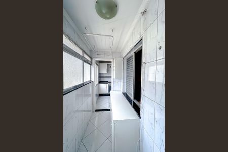 Apartamento à venda com 75m², 3 quartos e 1 vagaÁrea de Serviço