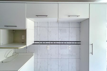 Apartamento à venda com 75m², 3 quartos e 1 vagaCozinha - Armários