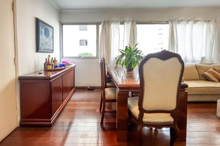 Apartamento à venda com 110m², 2 quartos e 1 vaga