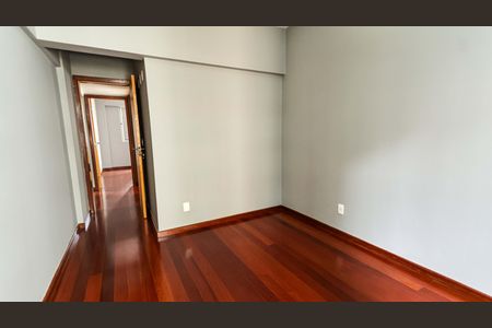 Apartamento para alugar com 140m², 4 quartos e 2 vagasQuarto 3