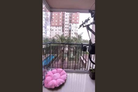 Apartamento à venda com 66m², 3 quartos e 1 vagaVaranda