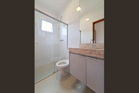 Casa para alugar com 110m², 3 quartos e 2 vagasBanheiro Quarto 3