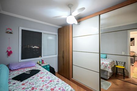 Apartamento à venda com 60m², 2 quartos e 1 vagaQuarto 2