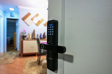 Apartamento à venda com 60m², 2 quartos e 1 vagaFechadura Eletrônica