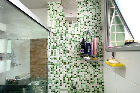 Apartamento à venda com 65m², 3 quartos e 2 vagasBanheiro da Suíte 1