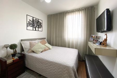 Apartamento à venda com 65m², 3 quartos e 2 vagasSuite 1