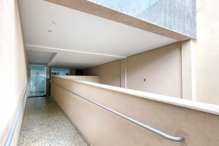 Apartamento à venda com 65m², 3 quartos e 2 vagasÁrea comum - Rampa de Acesso