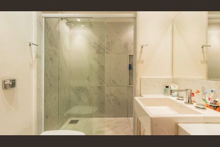 Apartamento para alugar com 500m², 4 quartos e 3 vagasBanheiro 1