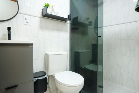 Apartamento à venda com 69m², 3 quartos e 2 vagasBanheiro 