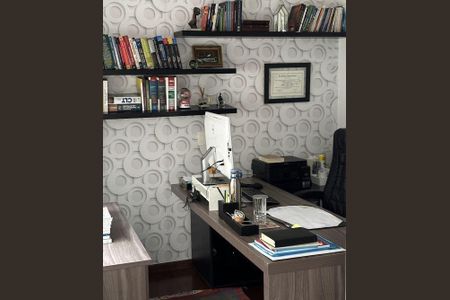 Casa à venda com 3 quartos, 375m² em Indianópolis, São Paulo