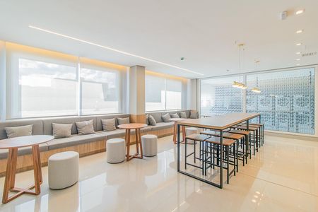 Apartamento para alugar com 28m², 1 quarto e 1 vagaÁrea comum - Salão de festas