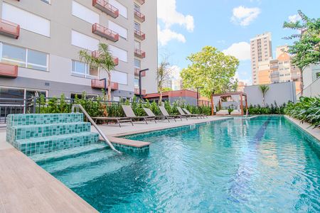 Apartamento para alugar com 28m², 1 quarto e 1 vagaÁrea comum - Piscina