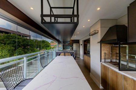 Apartamento à venda com 142m², 3 quartos e 2 vagas