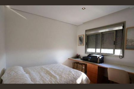 Apartamento à venda com 212m², 3 quartos e 4 vagas