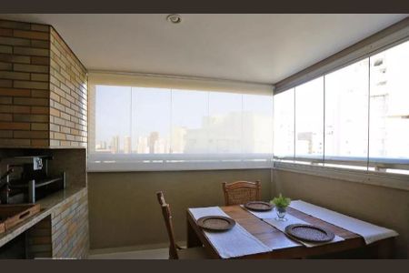 Apartamento à venda com 212m², 3 quartos e 4 vagas