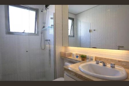 Apartamento à venda com 212m², 3 quartos e 4 vagas