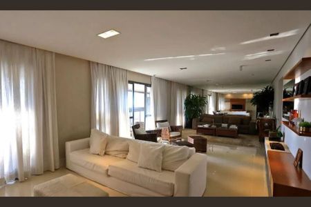 Apartamento à venda com 212m², 3 quartos e 4 vagas