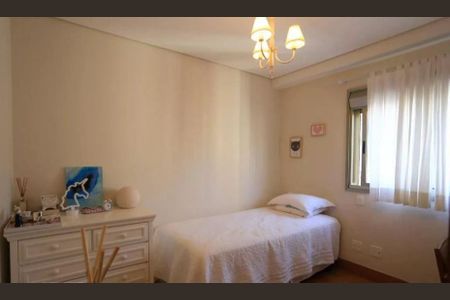 Apartamento à venda com 212m², 3 quartos e 4 vagas