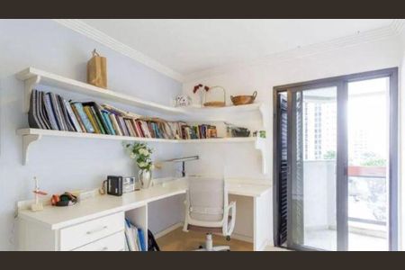 Apartamento à venda com 4 quartos, 146m² em Vila Olímpia, São Paulo