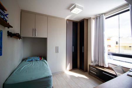 Casa para alugar com 180m², 3 quartos e 3 vagas Casa para alugar com 180m², 3 quartos e 3 vagasQuarto