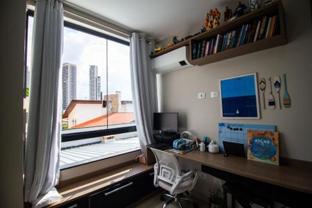 Casa para alugar com 180m², 3 quartos e 3 vagas Casa para alugar com 180m², 3 quartos e 3 vagasQuarto