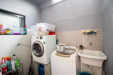 Casa para alugar com 180m², 3 quartos e 3 vagas Casa para alugar com 180m², 3 quartos e 3 vagasÁrea de Serviço