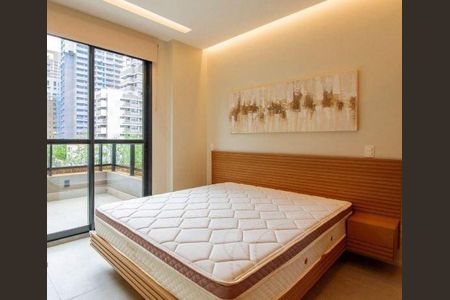 Apartamento à venda com 67m², 1 quarto e 1 vaga