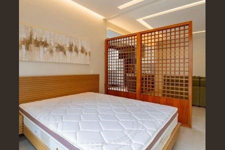 Apartamento à venda com 67m², 1 quarto e 1 vaga