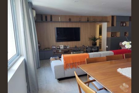 Apartamento à venda com 137m², 2 quartos e 2 vagas