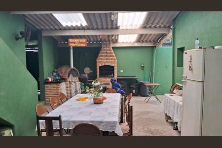 Casa à venda com 4 quartos, 200m² em Brooklin, São Paulo