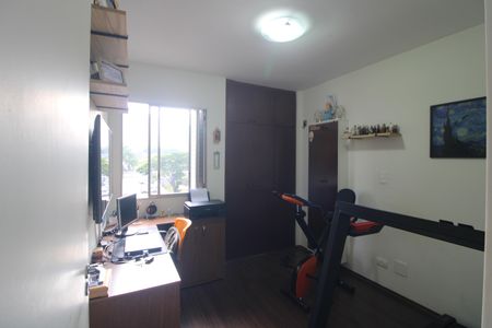 Apartamento à venda com 69m², 3 quartos e 1 vagaQuarto 2