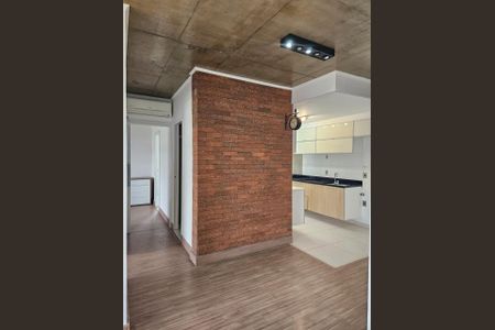 Apartamento à venda com 77m², 2 quartos e 1 vaga