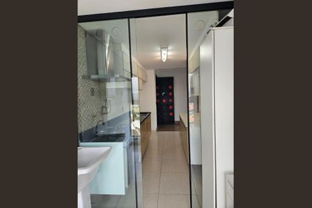 Apartamento à venda com 77m², 2 quartos e 1 vaga