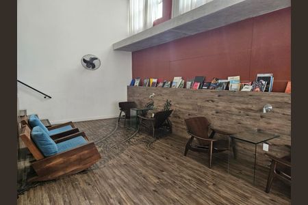 Apartamento à venda com 77m², 2 quartos e 1 vaga