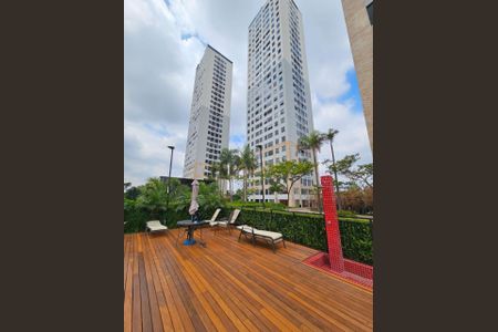 Apartamento à venda com 77m², 2 quartos e 1 vaga