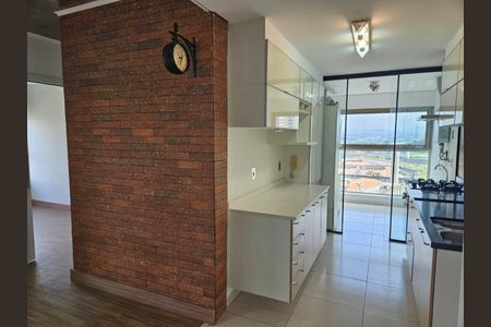Apartamento à venda com 77m², 2 quartos e 1 vaga