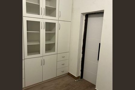 Casa à venda com 3 quartos, 159m² em Santo Amaro, São Paulo