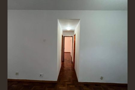 Apartamento à venda com 81m², 2 quartos e 1 vaga