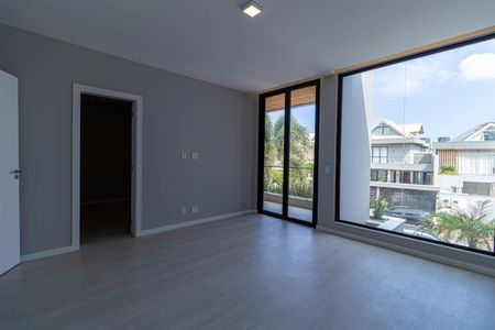 Casa de Condomínio à venda com 4 quartos, 350m² em Vargem Grande, Rio de Janeiro