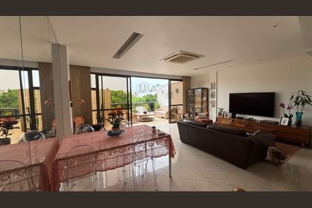 Apartamento à venda com 3 quartos, 300m² em Barra da Tijuca, Rio de Janeiro