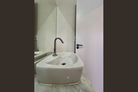 Casa de condomínio para alugar com 100m², 2 quartos e 1 vagaBanheiro da Suíte 2