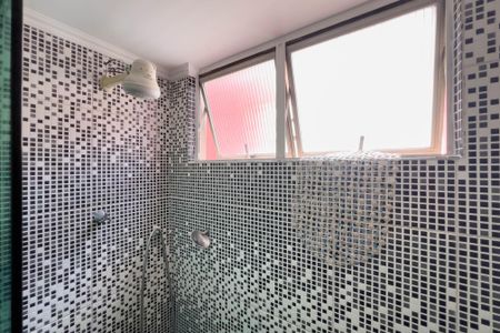 Apartamento à venda com 60m², 2 quartos e 1 vaga Apartamento à venda com 60m², 2 quartos e 1 vagaBanheiro