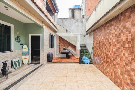 Casa para alugar com 90m², 3 quartos e 1 vaga Casa para alugar com 90m², 3 quartos e 1 vagaQuintal