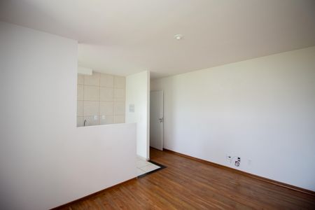 Sala de apartamento para alugar com 2 quartos, 48m² em Maria da Conceicao, Contagem