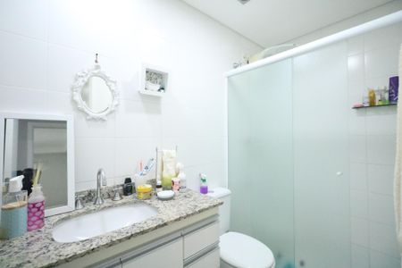Apartamento à venda com 71m², 2 quartos e 1 vagaBanheiro