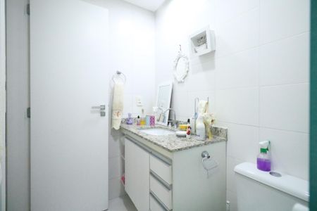 Apartamento à venda com 71m², 2 quartos e 1 vagaBanheiro