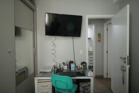 Apartamento à venda com 71m², 2 quartos e 1 vagaQuarto