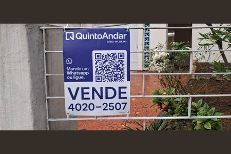 Casa à venda com 210m², 3 quartos e 3 vagasPlaquinha 