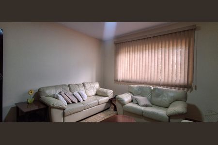 Sala de casa à venda com 3 quartos, 210m² em Osvaldo Cruz, São Caetano do Sul