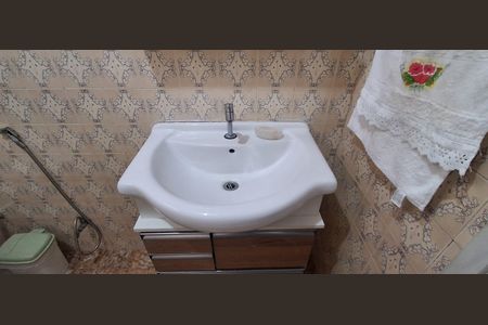 Casa à venda com 210m², 3 quartos e 3 vagasBanheiro Social 